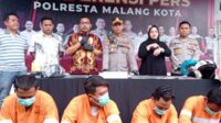 Pres rilis ke-4 tersangka Curanmor. (ist) - Komplotan Curanmor di 16 TKP se-Malang Raya Berhasil Diringkus