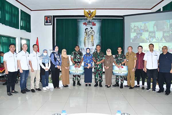 Sinergi Korem 083/Bdj dan BKKBN Jatim launching Centingan Mas. (ist) - Sinergi Korem 083/Bdj dan BKKBN Jatim, Launching Centingan Mas