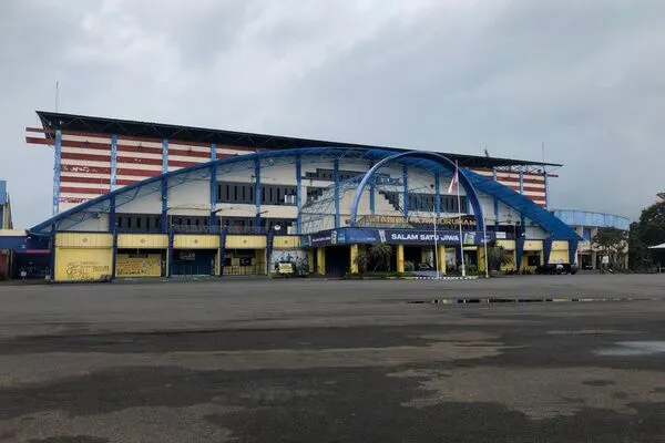 Stadion Kanjuruhan. (wul) - HM Sanusi: Stadion Kanjuruhan akan Tetap Direnovasi Sesuai Rencana