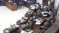 Suasana rapat paripurna saat membahas Ranperda Penanaman Modal. (jup) - Kebut Ranperda Penanaman Modal Demi Lindungi UMKM dan Tarik Investor