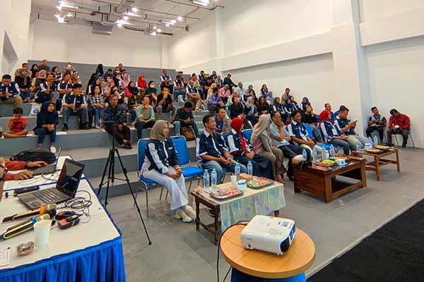 Suasana workshop Paguyuban Laundruly Malang-Batu di MCC Lantai 5. (ist) - Paguyuban Laundry Malang-Batu, Gelar Workshop Pasca Terpuruk Saat Pandemi