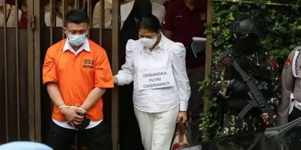 Terdakwa kasus pembunuhan Ferdy Sambo dan Putri Candrawathi. (ist) - Belum Usai, Ferdy Sambo Cs Ajukan Kasasi ke Mahkamah Agung
