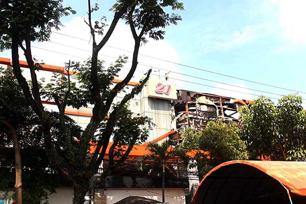 Titik api berasal dari ruang Bioskop 21 Lantai 3. (jup) - Hasil Labfor: Sumber Api Kebakaran Malang Plasa dari Instalasi Kabel Bioskop Mandala 21