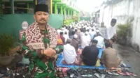 Babinsa Kodim 0833 Kota Malang laksanakan pengamanan Salat Iduladha. (ist) - Babinsa Kodim 0833/Kota Malang Laksanakan Pengamanan Salat Iduladha