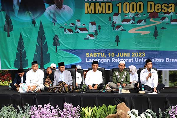 Doa bersama MMD 1.000 Desa. (ist) - Jelang MMD 1.000 Desa, Habib Husein Jafar: Mahasiswa UB Jangan Jadi Menara Gading
