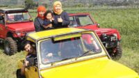 gubernur jawa timur khofifah indar parawansa mengajak keluarga menjajal serunya berwisata sekaligus berpetualang obyek wisata di kota batu 11zon