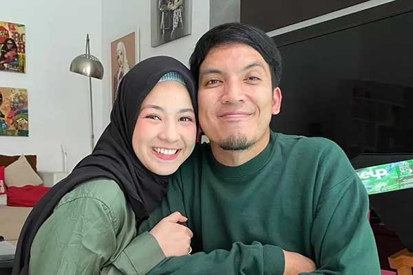 Pasangan Desta dan Natasha Rizki. (ist) - Natasha Rizki-Desta Resmi Cerai!