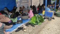 Pengolahan dan pemilahan daging kurban untuk dibagikan. (rhd) - Peduli Sesama, ITN Malang Salurkan 600 Paket Daging Kurban