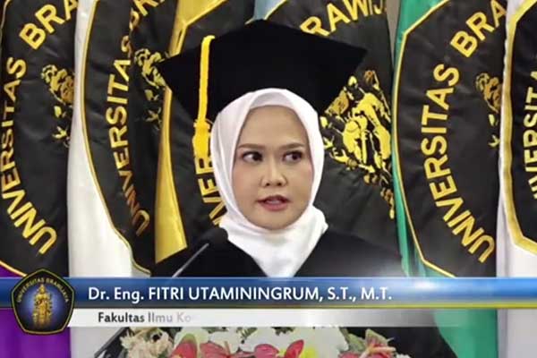 Prof Dr Eng Fitri Utaminingrum ST MT. (rhd) - UB Kukuhkan Prof Sri Rahayu dan Prof Fitri Utaminingrum