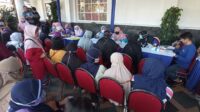 Ragam pelayanan kesehatan gratis di halaman Rumah Dinas Wali Kota Malang. (jup) - Rumah Dinas Dibuka untuk Umum, Sutiaji Usung Layanan Publik