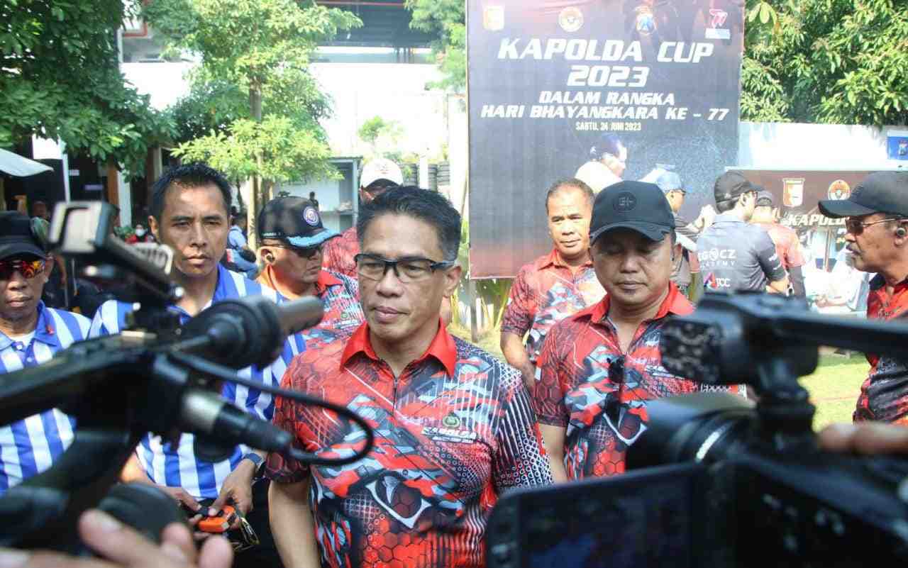 waka polda jatim didampingi dirintelkam polda jatim kombes pol dekananto eko 11zon