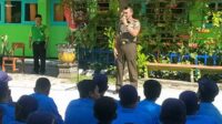 Babinsa Sukun dampingi MPLS SMP PGRI 6 Kota Malang. (ist) - Babinsa Sukun Dampingi MPLS SMP PGRI 6 Kota Malang