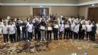 Foto bersama penutupan UKW angkatan ke-51, yang digelar PWI Malang Raya. (wul) - Melalui UKW ke-51, PWI Malang Raya Sukses Cetak 32 Wartawan Berkompeten Nasional