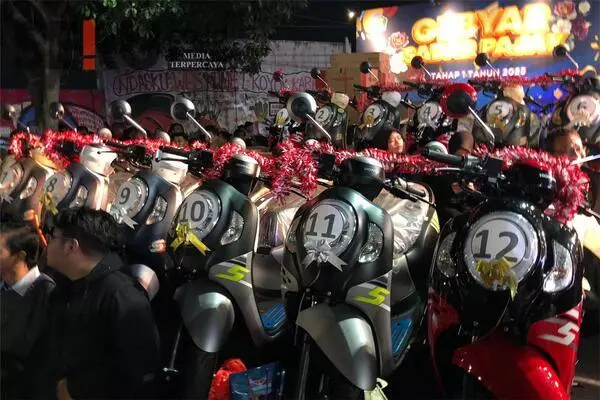 Hadiah-hadiah untuk pemenang sadar pajak. (wul) - Gebyar Sadar Pajak, Bapenda Kota Malang Ganjar Hadiah Masyarakat Lunas PBB
