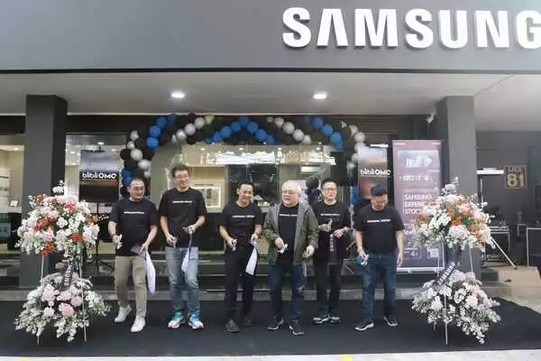 Pembukaan gerai Samsung Experience Store di Jl. Besar Ijen No. 81, Kota Malang. (ist) - Samsung Experience Store Manjakan Penikmat Olahraga Outdoor Miliki Wearable Devices