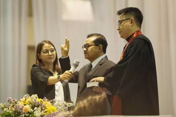 Pengambilan Sumpah Jabatan Rektor baru Universitas Ma Chung, Dr Ir Stefanus Yufra M Taneo MS MSc. (ist) - Rektor Baru, Dr Stefanus Yufra Targetkan Universitas Ma Chung Jadi Kampus Unggul dan Utama