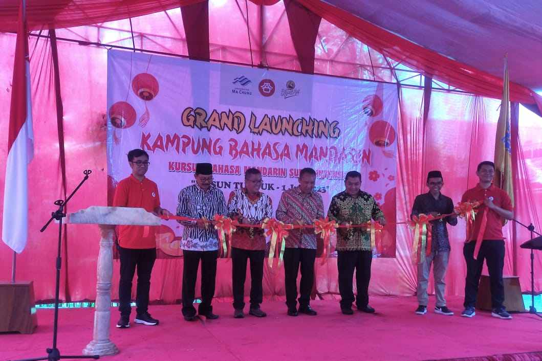 peresmian kampung bahasa mandarin dusun tumpuk tulungagung rhd 11zon