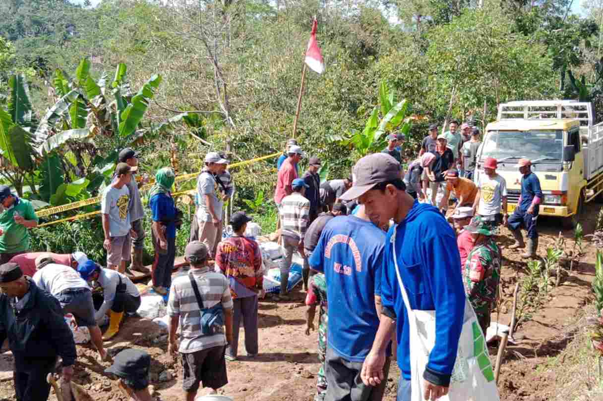 proses perbaikan yang dilakukan oleh masyarakat 11zon