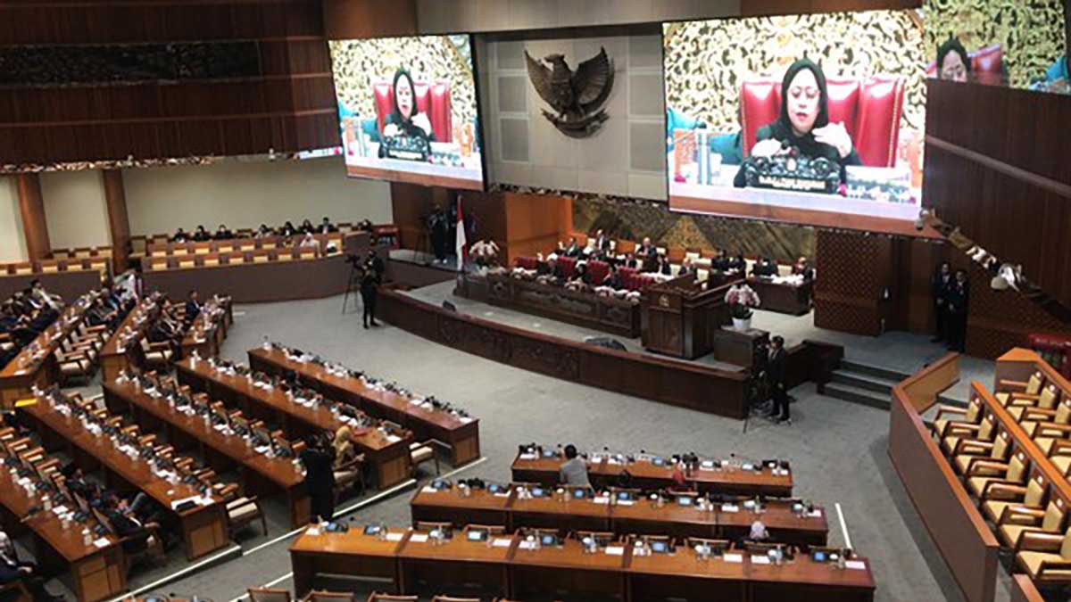 Rapat pengesahan RUU Kesehatan. (ist) - Didemo Nakes, DPR Tetap Sahkan RUU Kesehatan Jadi Undang-undang