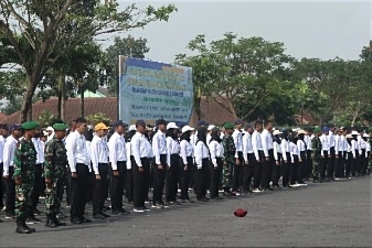 Ratusan mahasiswa baru Polinema mengikuti LDK gelombang I. (ist) - 683 Maba Polinema Ikuti LDK Gelombang I