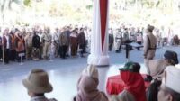Apel berkostum perjuangan yang diselenggarakan di Balaikota Among Tani Pemkot Batu. (ist) - Apel Berkostum Pejuang di Pemkot Batu Sedot Perhatian