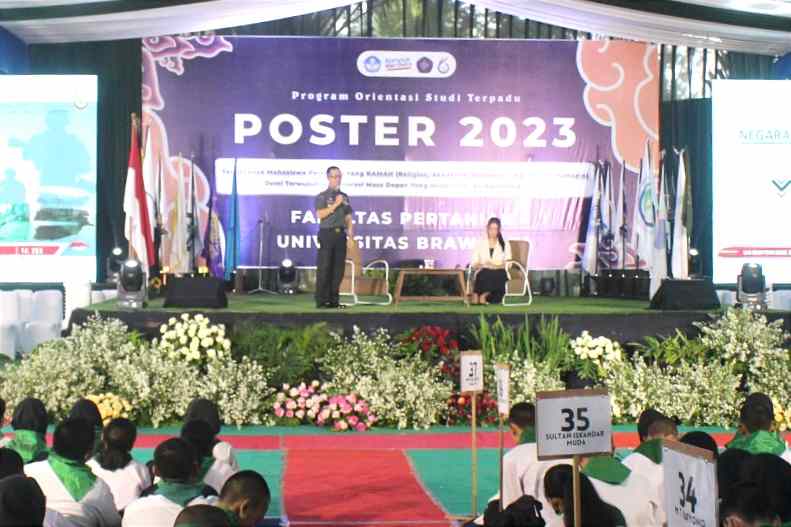 dandim 0833 sampaikan wawasan kebangsaan maba fakultas pertanian ub. (ist) 11zon