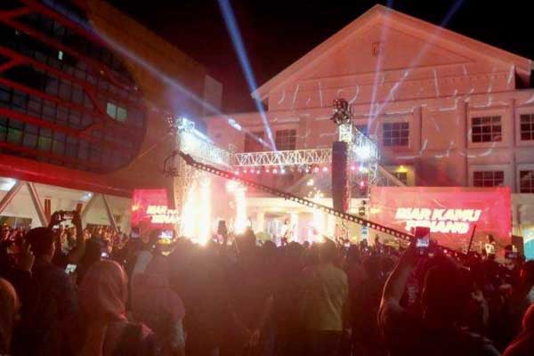 Konser di lapangan RSUD Bangil. (ist) - RSUD Bangil Minta Maaf Gelar Konser Dekat IGD dan Gedung Jantung Terpadu