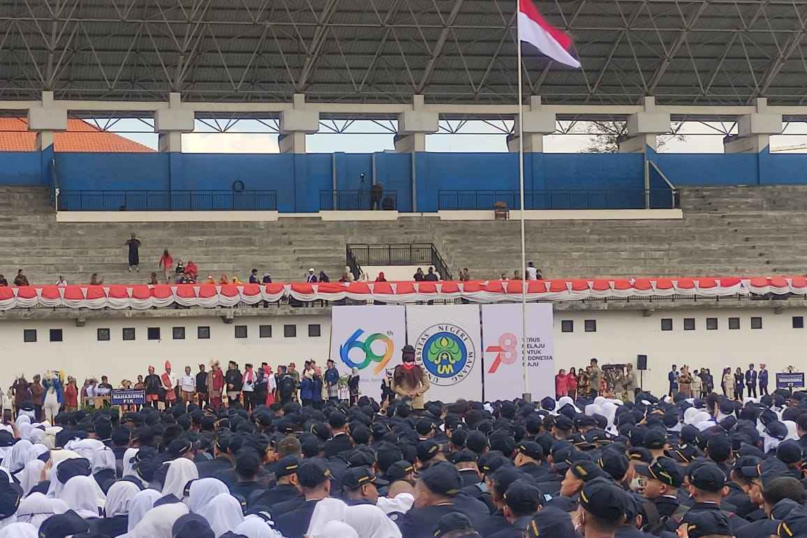 maba um menikmati seremonial pembukaan pkkmb dan dies natalis ke 69 11zon