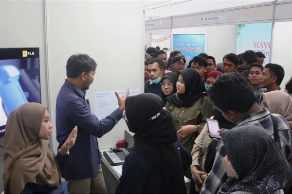 Puluhan Mitra Industri Turut Campus-Company Fit and Hiring Program Polinema 2023