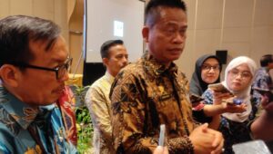 Badan Standardisasi Instrumen Pertanian (BSIP) mengakselerasi kelembagaannya dengan merancang Grand Design melalui Rapat Kerja selama 3 (tiga) hari, Jumat-Sabtu (28-30/9/2023). Harapannya, ada standardisasi instrumen pertanian untuk peningkatan nilai tambah dan daya saing produk.