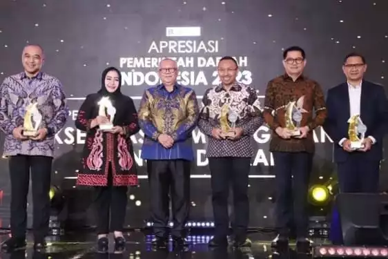 Berkat Slogan KWB Pasti Bisa, Pj Walikota Batu Raih Penghargaan APDI 2023