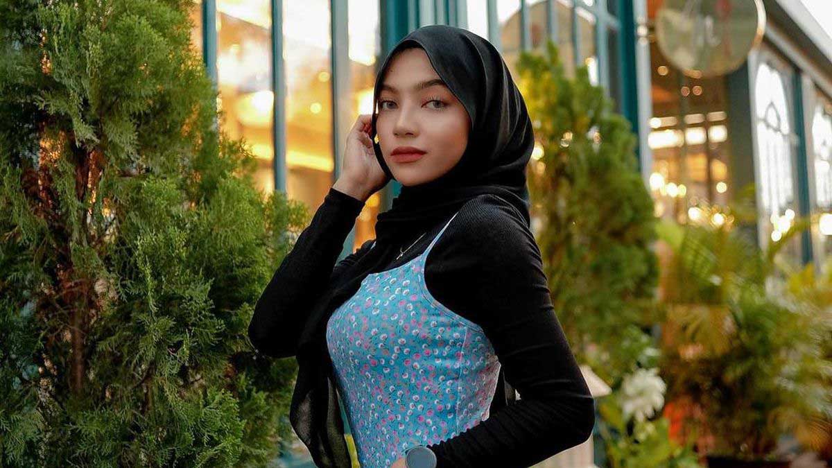 Selebgram Oklin Fia. (ist) - MUI Bantah Jadikan Oklin Fia Sebagai Duta