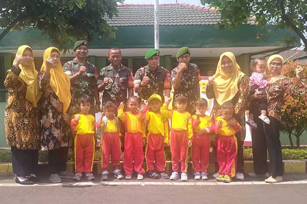 Yayasan Paud Wijaya Kesuma kunjungi Koramil Sukun. (ist) - Yayasan Paud Wijaya Kesuma Kunjungi Koramil Sukun