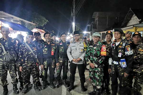 Babinsa Kedungkandang amankan pengajian Majlis Maulid Wat ta'lim Riyadlul Jannah Wonokoyo. (ist) - Babinsa Kedungkandang Amankan Pengajian Majlis Maulid Wat ta'lim Riyadlul Jannah Wonokoyo