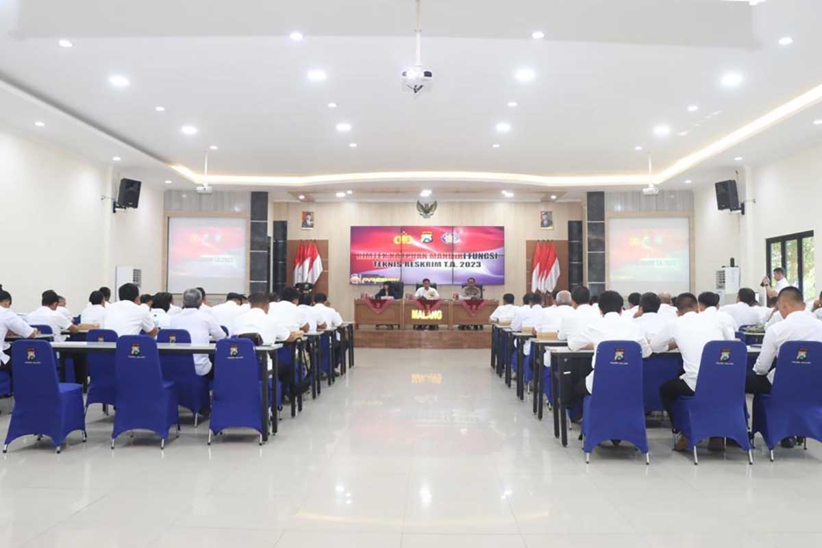 Bimtek dan sosialisasi penggunaan Bahasa Indonesia Hukum (BIH) di wilayah Polres Malang. (ist) - PKM Polinema Bimtek dan Sosialisasi Bahasa Indonesia Hukum di Polres Malang