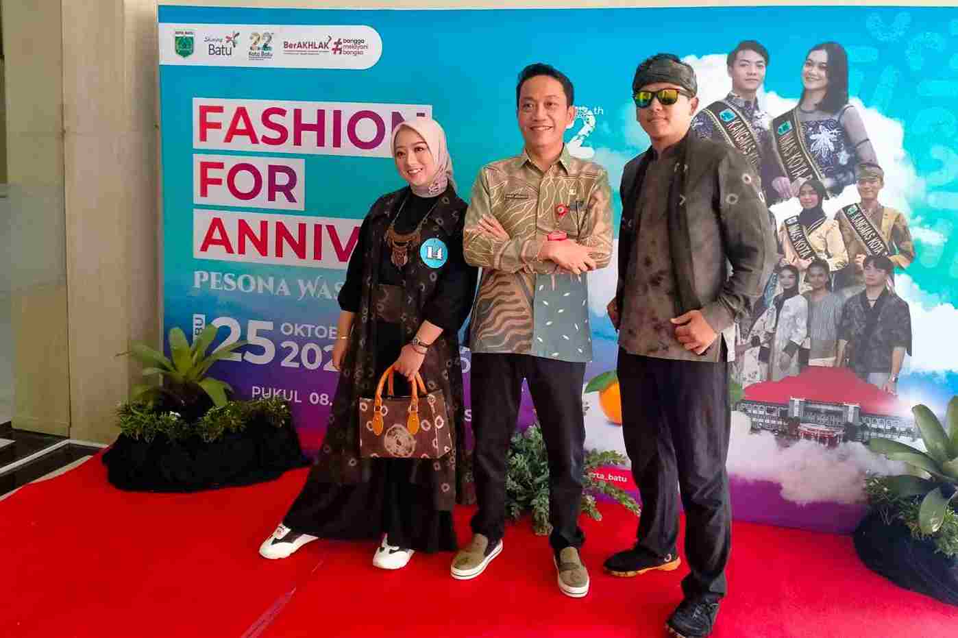 ASN Pemkot Batu Peragakan Batik Lokal di Fashion for Anniversary