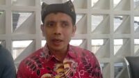 Ketua Asosiasi perajin batik Kota Malang, Isa Wahyudi, SPsi MPsi. (Seru.co.id/dik) - Pemerhati Batik Malang, Dorong Kota Batu Jadi Sentra Galeri Batik Nusantara