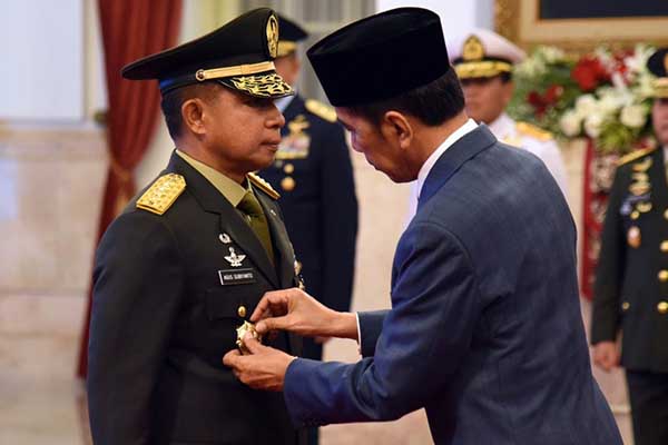 Pelantikan KSAD Letjen Agus Subiyanto. (ist) - Presiden Jokowi Lantik Agus Subiyanto Jadi KSAD