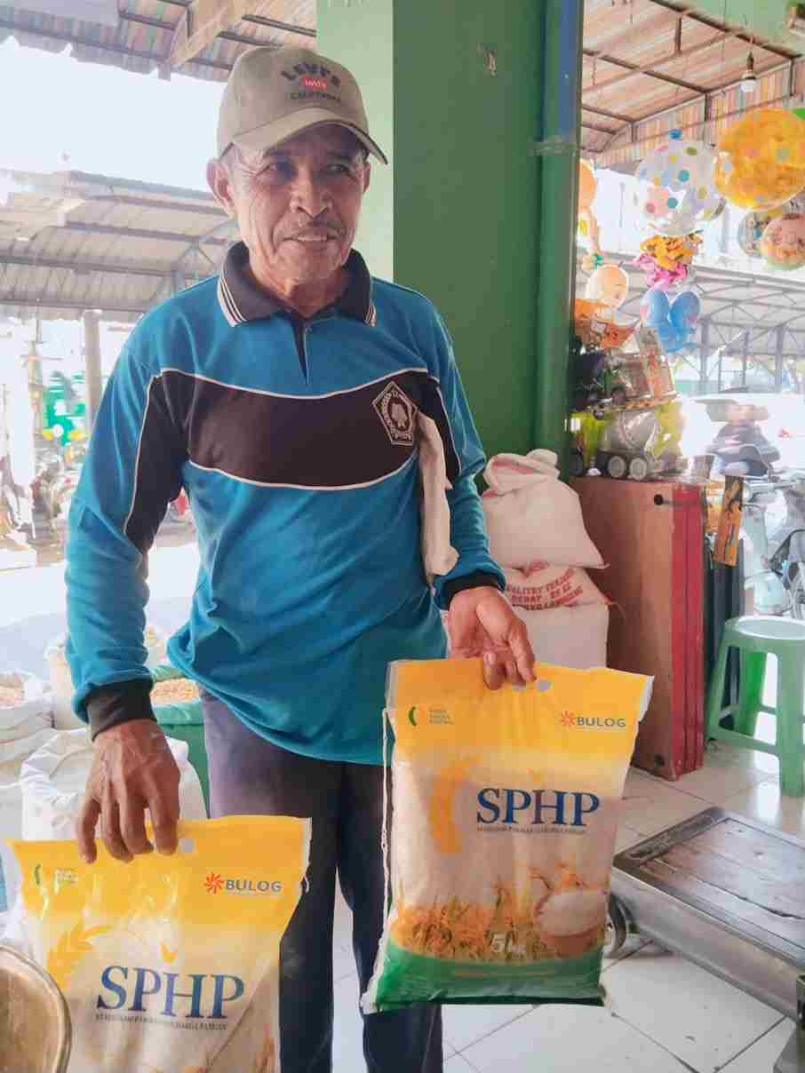 Pemkab Bojonegoro dan Bulog Bersinergi Menjaga Ketersediaan Stok Beras Bagi Warga