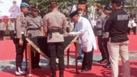 Penandatanganan berita acara serah terima jabatan di lingkungan Polres Batu. (ist) - Sejumlah Pejabat dan Kapolsek di Lingkungan Polres Batu Berganti Posisi