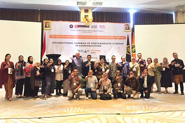 Peserta Seminar Internasional Mahasiswa Pascasarjana FISIP UB. (ws8) - Seminar Internasional Mahasiswa Pascasarjana FISIP UB Dorong Percepatan Kelulusan