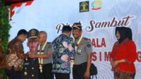Pj Wali Kota Malang berikan selamat datang kepada Kalapas baru, dan selamat bertugas Kalapas sebelumnya. (ist) - Sambut Kalapas, Pj. Wali Kota Malang Ajak Sinergisitas Penegakan dan Edukasi Hukum