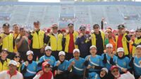 Pj Wali Kota Malang bersama Pengurus KORMI Kota Malang dan Kadispora Provinsi Jatim. (ist) - Senam Kebangsaan Warnai HUT ke-23 KORMI, Pj. Wali Kota Malang Apresiasi Prestasi