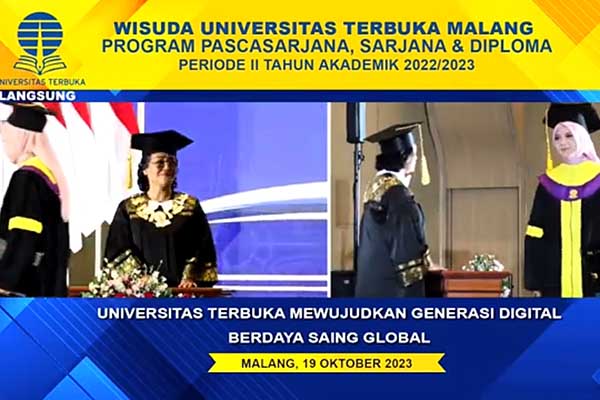 Prosesi wisuda Universitas Terbuka Malang periode 2 Tahun 2022/2023. (rhd) - Universitas Terbuka Malang Wisuda 1.612 Mahasiswa, Satu Mendiang Wisudawan Diwakili Istri