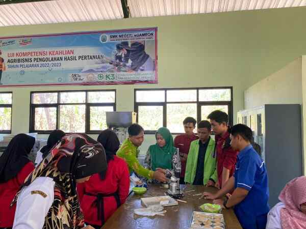 Rebranding Total Pie Susu, Kerja Bareng SMKN Ngambon Bojonegoro dan Politeknik Mapena