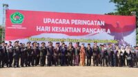 Seluruh pemerintah Pamekasan saat mengikuti upacara Hari Kesaktian Pancasila. (Seru.co.id/udi) - Hari Kesaktian Pancasila, Pj Bupati Pamekasan Nilai-nilai Pancsila pada Generasi Muda