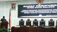 Sidang penyampaian pandangan umum fraksi atas anggaran KUA-PPAS. (ws8) - Gaji Pegawai Non ASN Bakal Dinaikkan Setara UMK Kota Malang