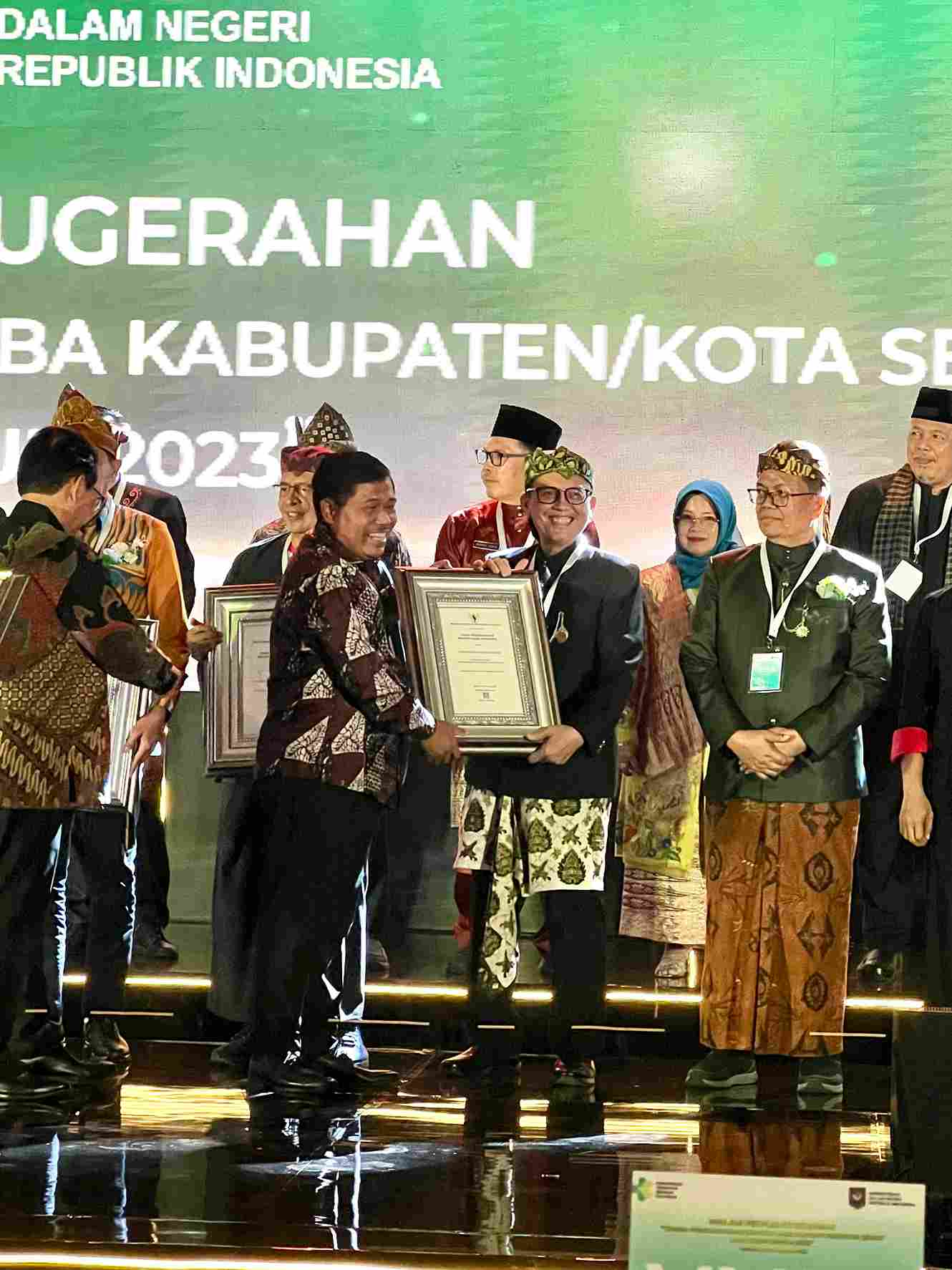 Bojonegoro Raih Penghargaan Kabupaten Swasti Saba Wiwerda 2023