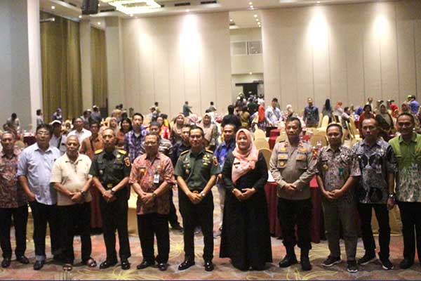 Dandim 0833 hadiri Dialog Kebangsaan wujudkan bangsa rukun bersatu dan bertoleran. (ist) - Dandim 0833 Hadiri Dialog Kebangsaan Wujudkan Bangsa Rukun Bersatu dan Toleran