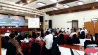 Disdukcapil Kota Batu menggelar Rakor membahas dan mensosialisasikan Peraturan Wali Kota Batu Nomor 36 Tahun 2022 tentang Inovasi Daerah yang digelar di Hall Wulandari, Hotel Purnama Batu, Rabu (8/11/2023). (ist) - Disdukcapil Kota Batu Gelar Rakor Penyusunan Standar Pelayanan